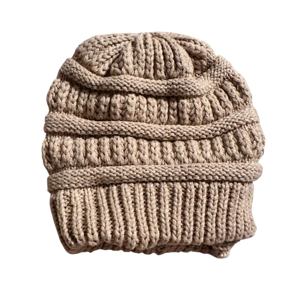 Time and Tru Tan Knit Beanie